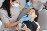extraction-precoce-des-dents-de-lait-dentiste-noisy-le-sec
